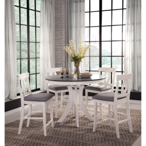 Siena Pub by John Thomas